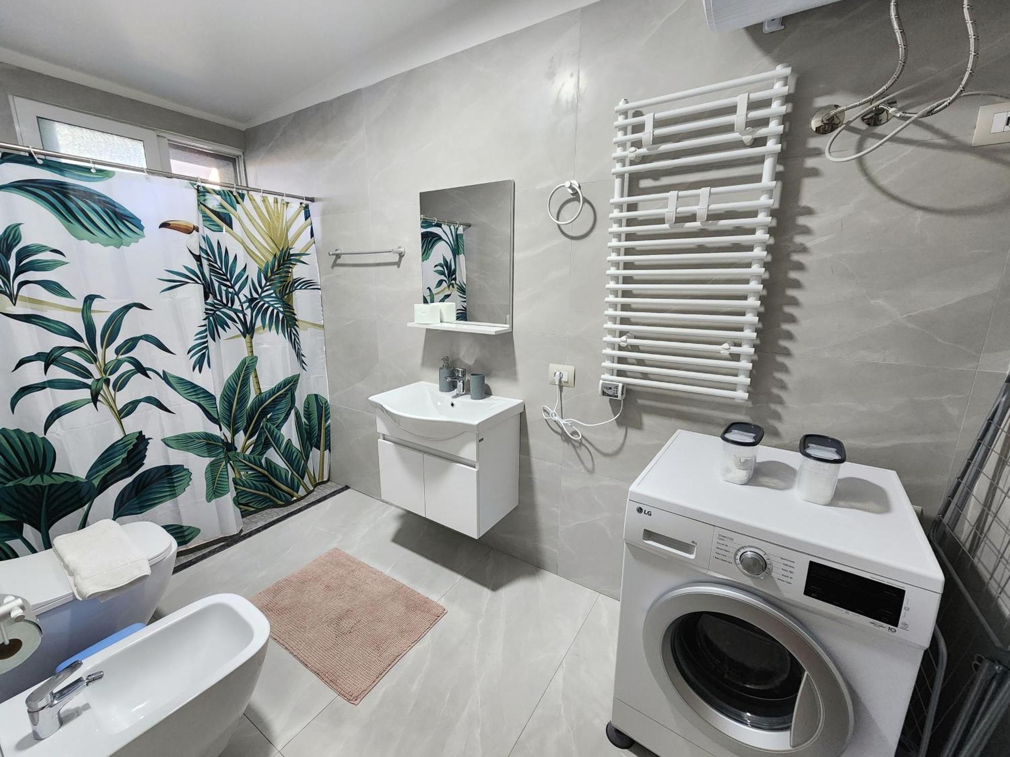 Eden Guesthouse ดูร์เรส ภายนอก รูปภาพ